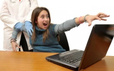 5 BAHAYA KECANDUAN SOCIAL MEDIA